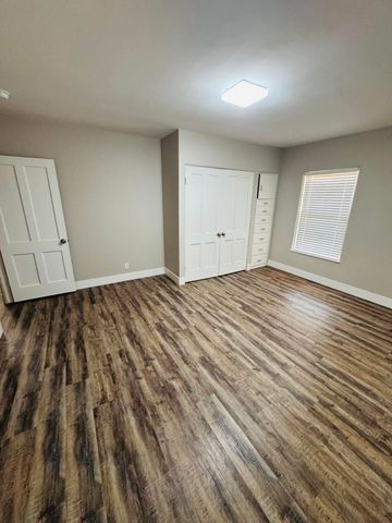 1431 N Plano Street, Porterville, CA 93257