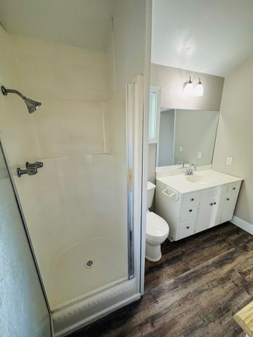 1431 N Plano Street, Porterville, CA 93257