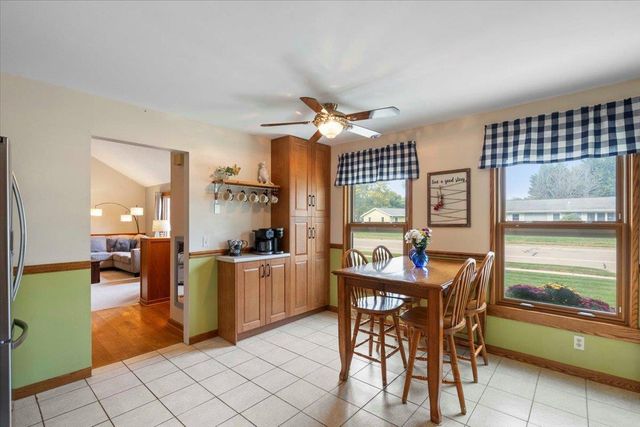 1309 Vandenburg Street, Sun Prairie, WI 53590