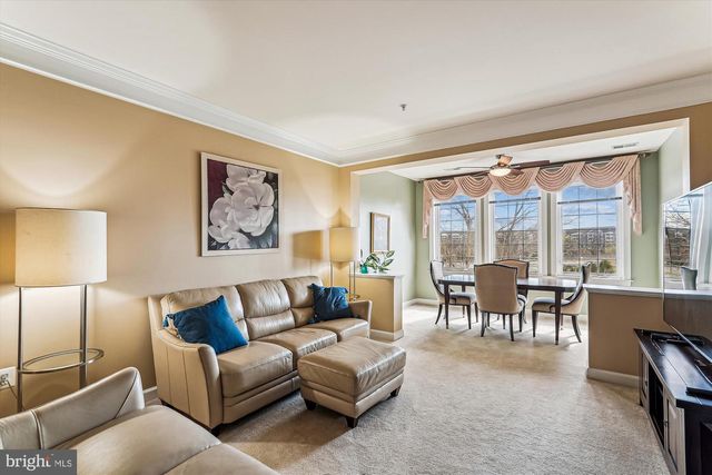 44485 Chamberlain Ter Unit 205, Ashburn, VA 20147