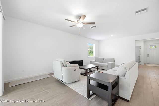 9776 Minnow Ray Drive, Land O'lakes, FL 34638