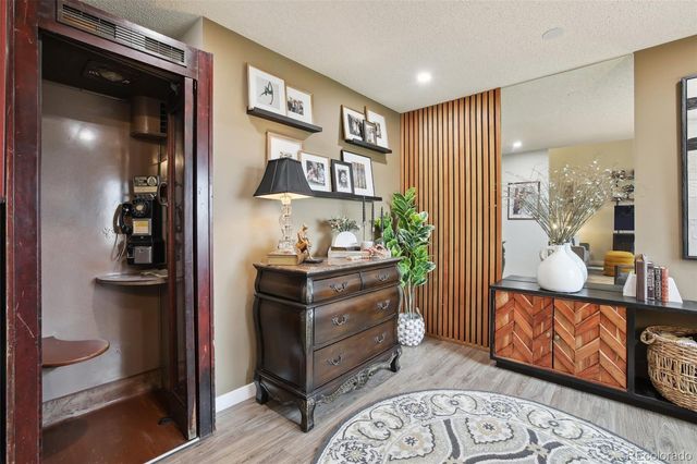 6948 Buckskin Drive, Littleton, CO 80125