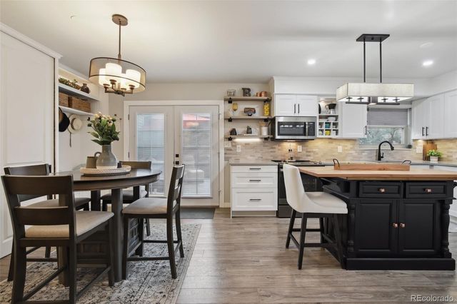 6948 Buckskin Drive, Littleton, CO 80125