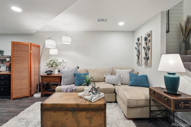 6948 Buckskin Drive, Littleton, CO 80125