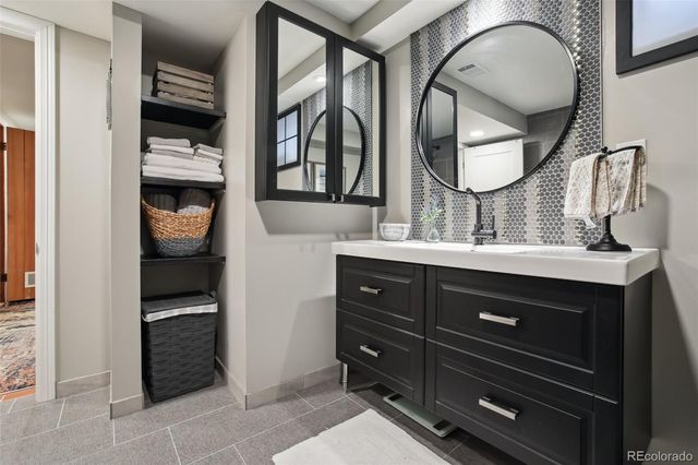 6948 Buckskin Drive, Littleton, CO 80125