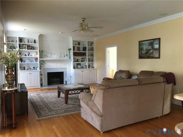 2401 Bell Tower Pl, Henrico, VA 23233