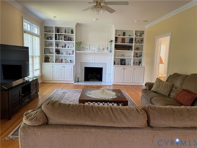 2401 Bell Tower Pl, Henrico, VA 23233