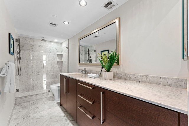 2003 N Ocean Boulevard 902, Boca Raton, FL 33431