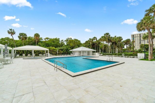 2003 N Ocean Boulevard 902, Boca Raton, FL 33431