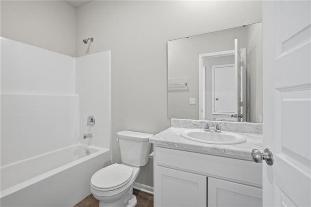 20313 W 195th Street, Spring Hill, KS 66083