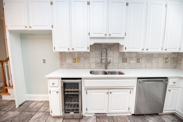 224 E Woodglen Road, Spartanburg, SC 29301