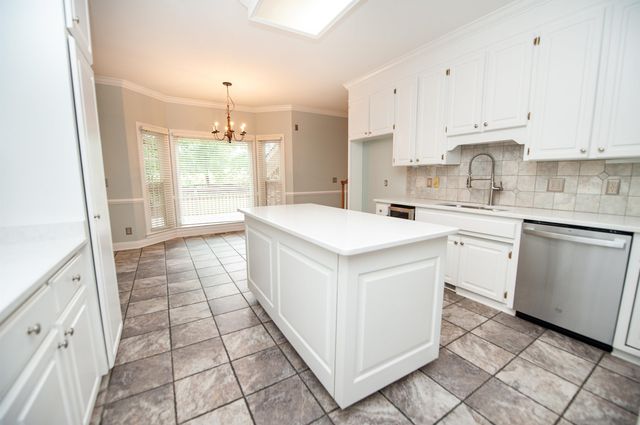 224 E Woodglen Road, Spartanburg, SC 29301