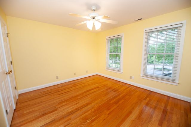 224 E Woodglen Road, Spartanburg, SC 29301