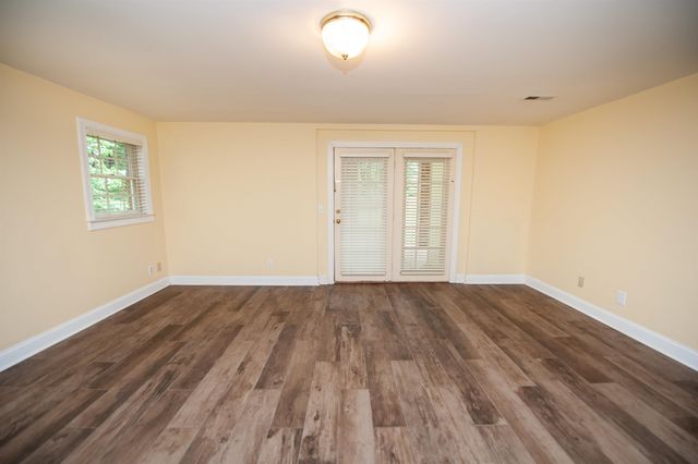 224 E Woodglen Road, Spartanburg, SC 29301