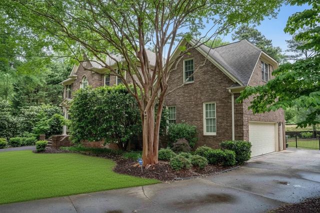 224 E Woodglen Road, Spartanburg, SC 29301