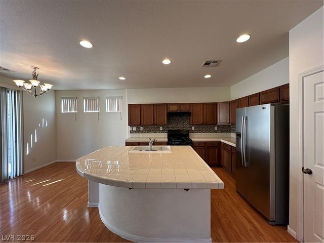 6690 Apollos Gate Court, Las Vegas, NV 89142