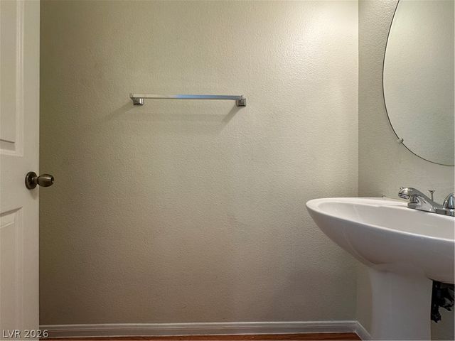 6690 Apollos Gate Court, Las Vegas, NV 89142