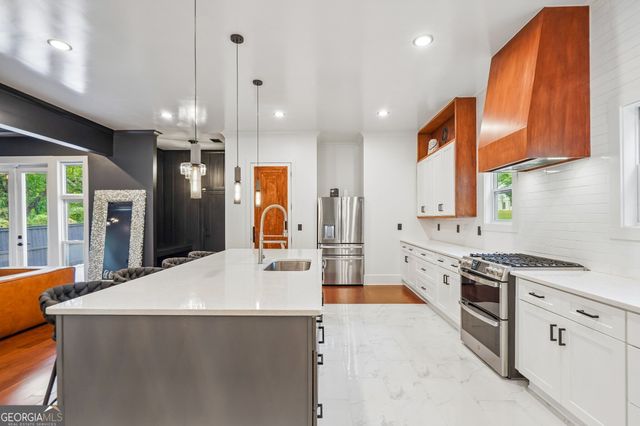330 Seventh Avenue, Scottdale, GA 30079