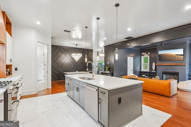 330 Seventh Avenue, Scottdale, GA 30079