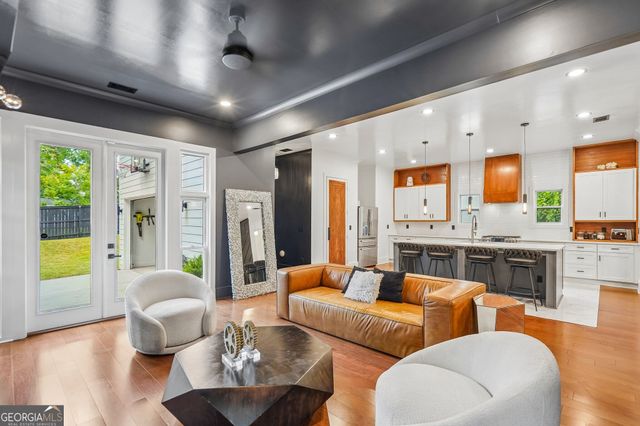 330 Seventh Avenue, Scottdale, GA 30079
