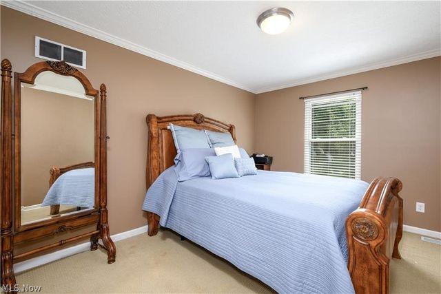 1242 Bexley Circle, Akron, OH 44312