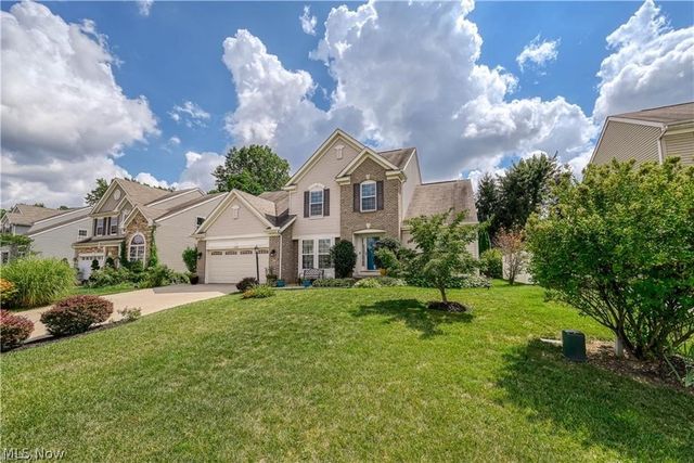 1242 Bexley Circle, Akron, OH 44312