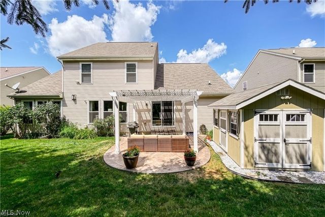 1242 Bexley Circle, Akron, OH 44312