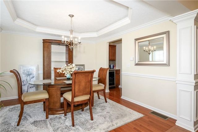 1242 Bexley Circle, Akron, OH 44312