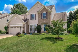 1242 Bexley Circle, Akron, OH 44312