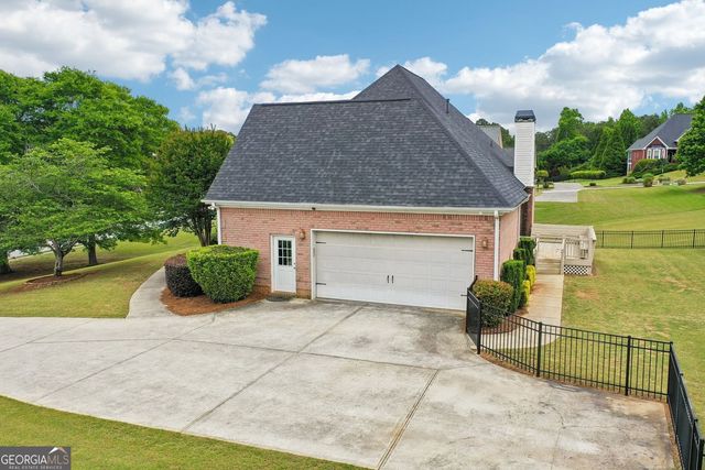 807 Kennedy Court, Loganville, GA 30052