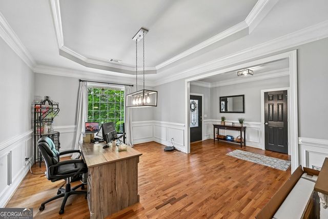 807 Kennedy Court, Loganville, GA 30052