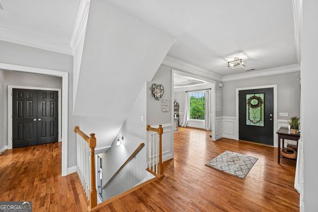 807 Kennedy Court, Loganville, GA 30052