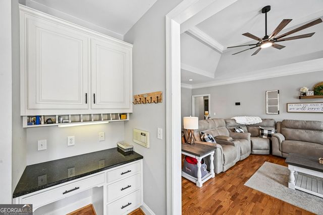 807 Kennedy Court, Loganville, GA 30052