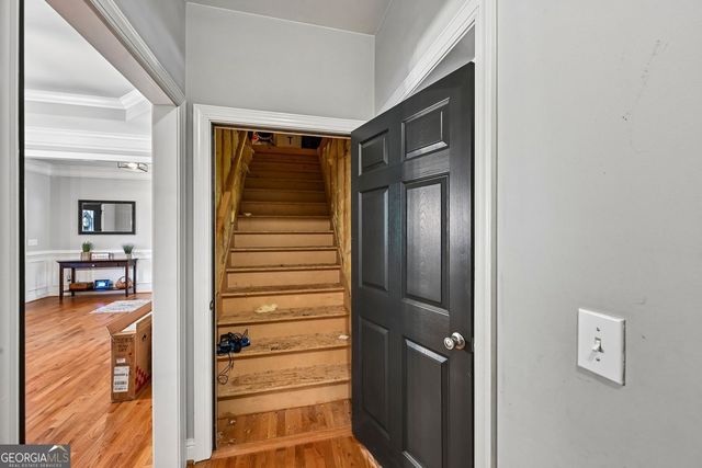 807 Kennedy Court, Loganville, GA 30052