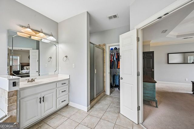 807 Kennedy Court, Loganville, GA 30052