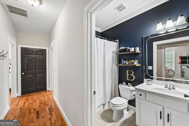 807 Kennedy Court, Loganville, GA 30052