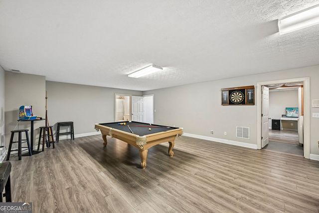 807 Kennedy Court, Loganville, GA 30052