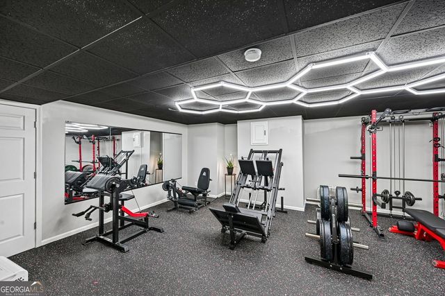 807 Kennedy Court, Loganville, GA 30052