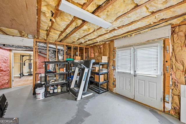 807 Kennedy Court, Loganville, GA 30052
