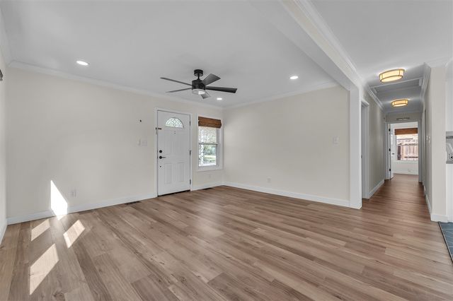 1026 Gott Street, Ann Arbor, MI 48103