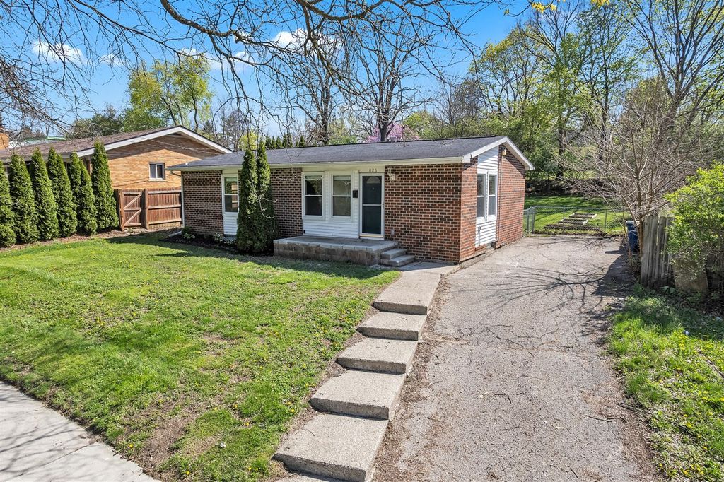1026 Gott Street, Ann Arbor, MI 48103