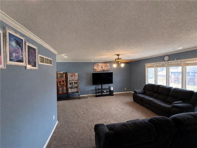 809 Acorn Street, Eudora, KS 66025