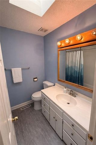 809 Acorn Street, Eudora, KS 66025