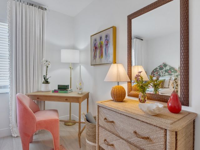 4049 Ocean Drive 402, Vero Beach, FL 32963