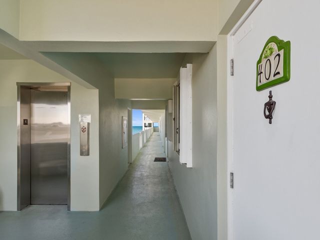 4049 Ocean Drive 402, Vero Beach, FL 32963