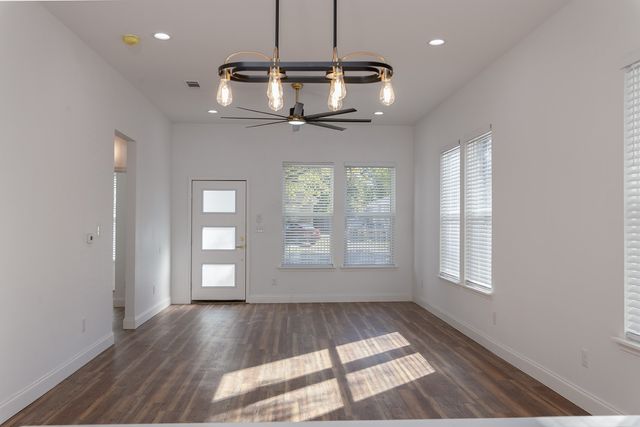 2823 Alaska Avenue, Dallas, TX 75216