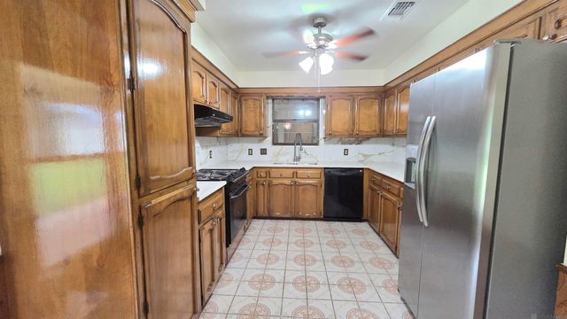 9144 High Point Rd, Baton Rouge, LA 70810