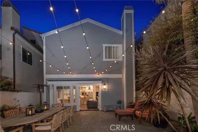 1113 California Street, Huntington Beach, CA 92648