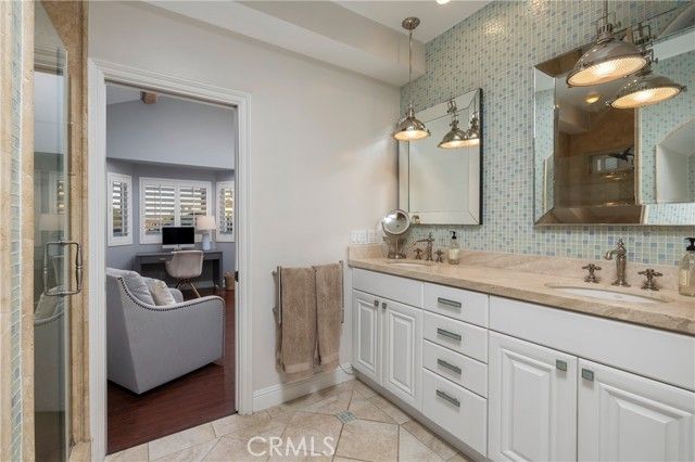 1113 California Street, Huntington Beach, CA 92648