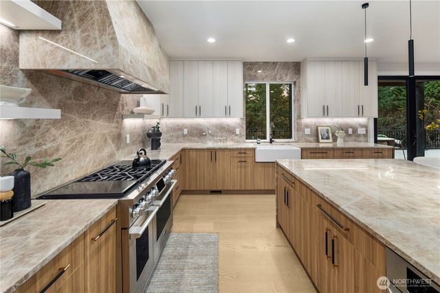 22439 SE 313th Place, Black Diamond, WA 98010